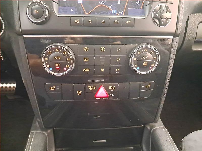 Mercedes-Benz Třídy M (2006) ML 320 CDI , 4X4, Automat - fotka 17 z 17