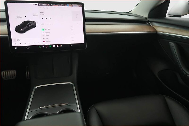 Tesla Model 3 (2021) Performance 78kWh, SoH 85% - fotka 8 z 27