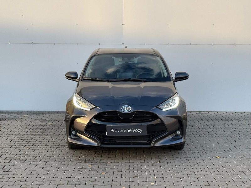Toyota Yaris 1.5 Dynamic Force Style AT - fotka 4 z 26