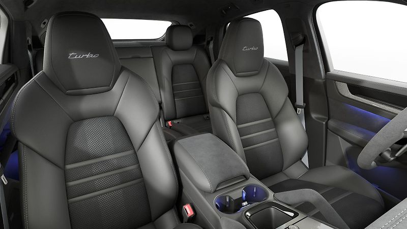 Porsche Cayenne (2025) Turbo E-Hybrid Coupe GT Paket - fotka 5 z 5
