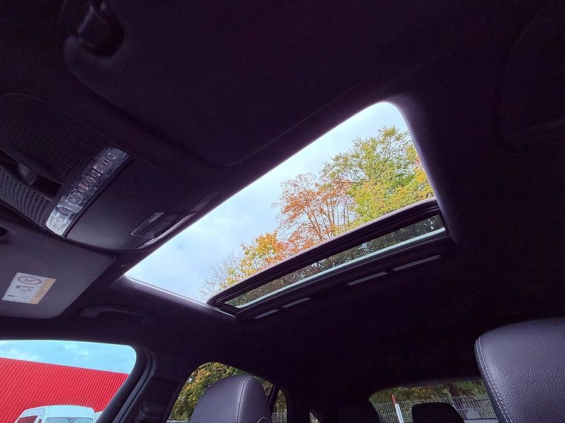 Mercedes-Benz GLC 300d 4Matic Coupe, ČR, Distron - fotka 18 z 36