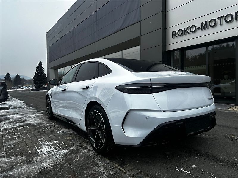 BYD Seal (2025) 0,0   Design 230 KW - fotka 2 z 17