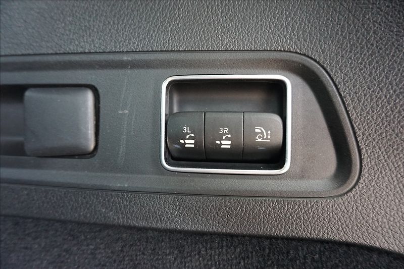 Mercedes-Benz GLS 2,9 400 d 4MATIC CZ, servisní - fotka 23 z 30
