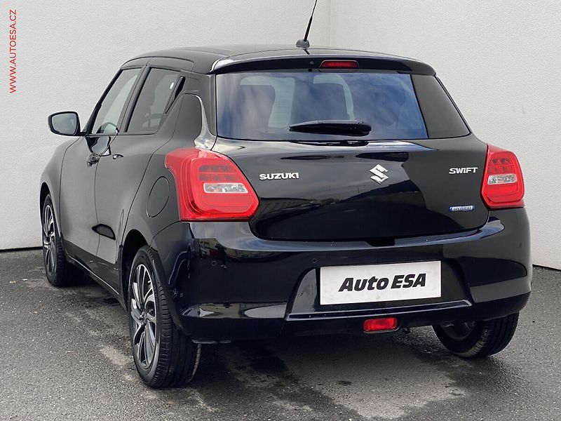 Suzuki Swift (2021) 1.2i Hybrid, Elegance - fotka 6 z 19