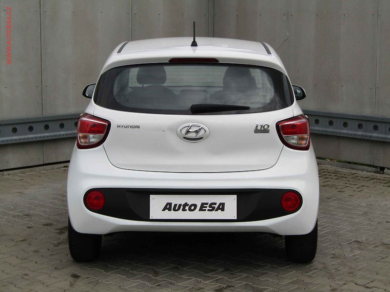 Hyundai i10 (2018) 1.0 i, 1.maj,ČR, Klima - fotka 5 z 15