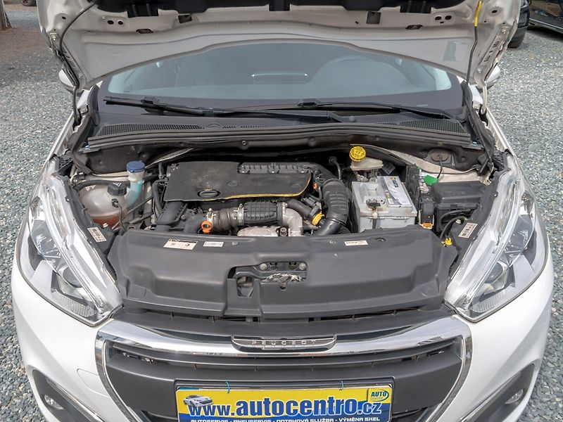 Peugeot 208 (2016) ČR 1.6HDI – PO SERVISU - fotka 39 z 45