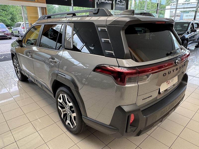 Subaru Outback 2,4T Premier XT - fotka 3 z 58