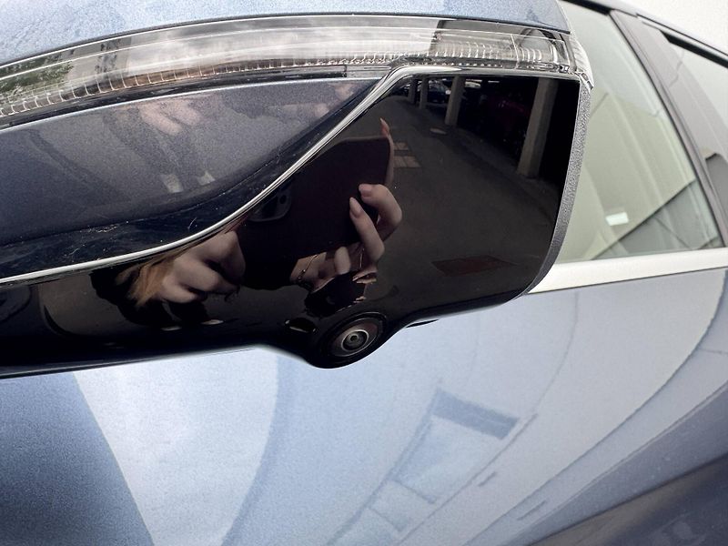BYD Seal 5 DM-i (2026) Design 1,5 - fotka 15 z 30