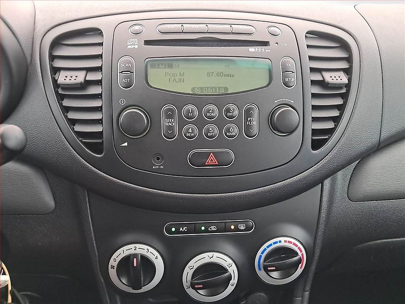 Hyundai i10 (2010) 1.1, Serv.kniha, po STK - fotka 12 z 14