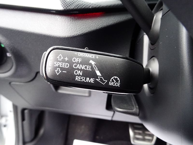 Škoda Kamiq 1.5TSI DSG Monte Carlo DPH - fotka 18 z 32