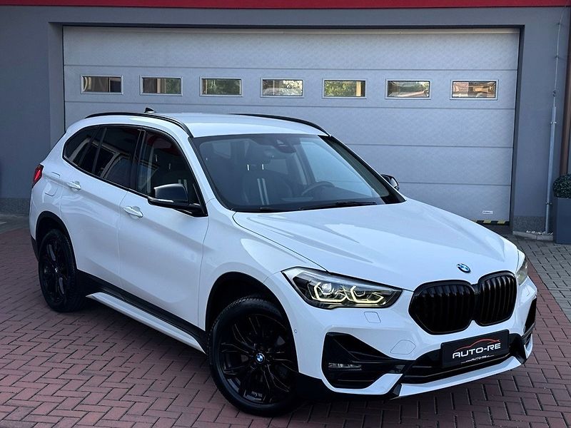 BMW X1 (2020) 2.0d Xdrive Navi 4x4 LED - fotka 1 z 50