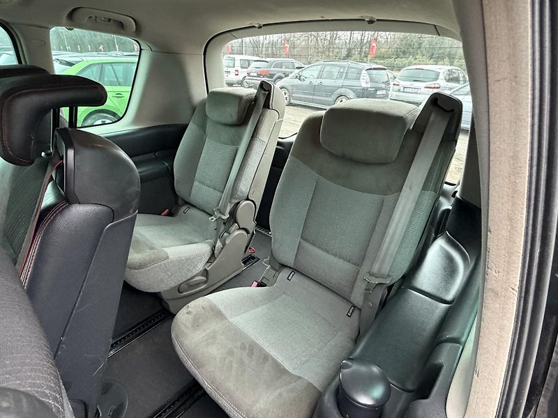 Renault Espace 2.0 DCi 7 MIST - fotka 10 z 18
