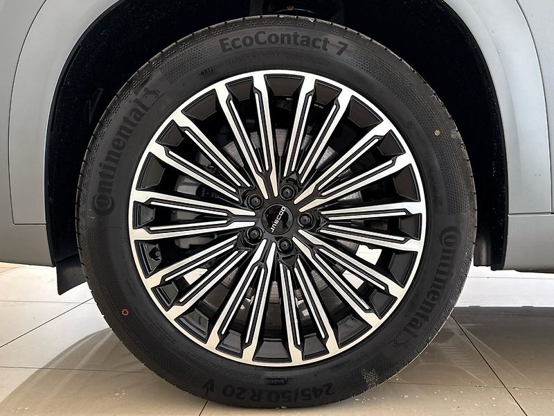 Jaecoo 8 (2026) PHEV AWD Exclusive - fotka 8 z 32