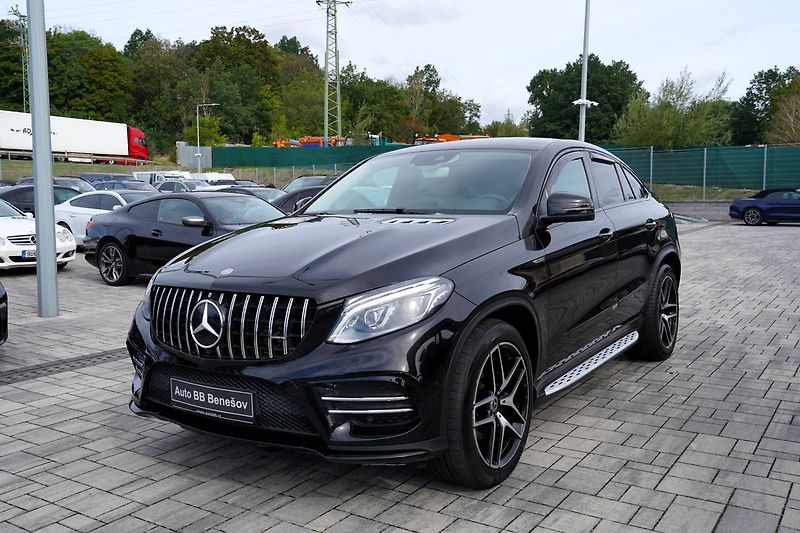 Mercedes-Benz GLE 350d 4Matic AMG/tažné/Harman - fotka 2 z 46