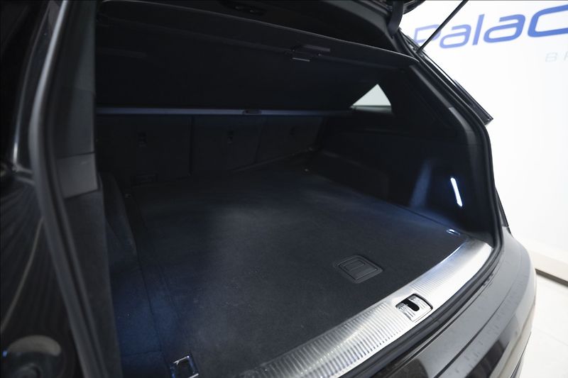 Audi Q7 3,0 TDI QUATTRO S-LINE 1. MAJ - fotka 38 z 51