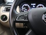 Škoda Rapid (2013) Ambition 1.6 TDI, Navi - náhled 14
