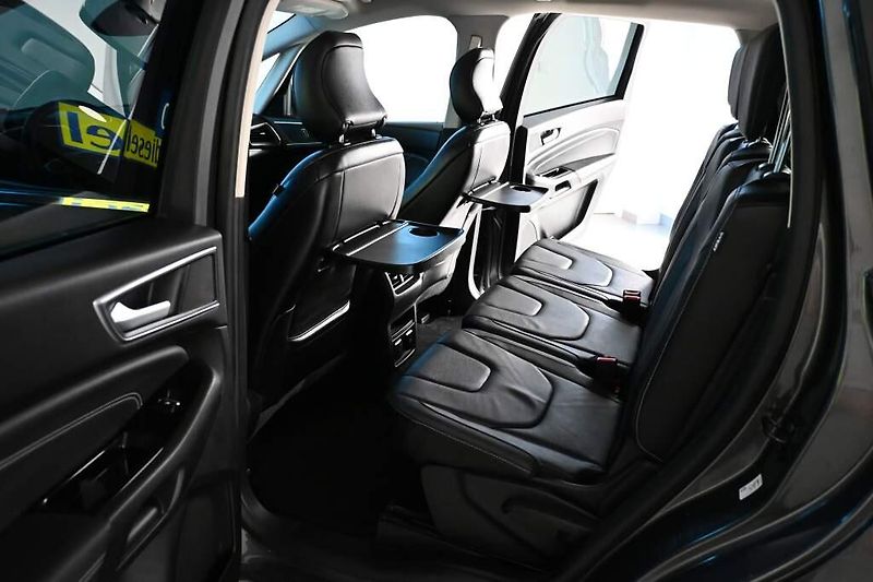Ford S-MAX (2023) 2.5 LED SONY ACC Tažné Kamera - fotka 9 z 36