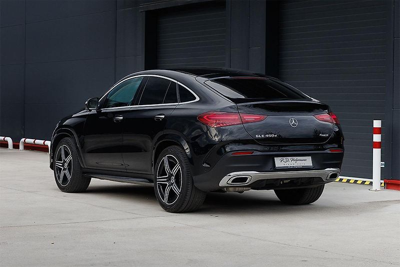 Mercedes-Benz GLE (2025) GLE 450d Coupe 4Matic AMG Line - fotka 13 z 49