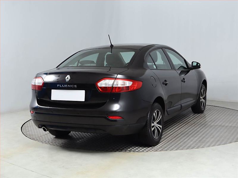 Renault Fluence (2012) 1.6 16V, nová STK, servisované - fotka 5 z 15