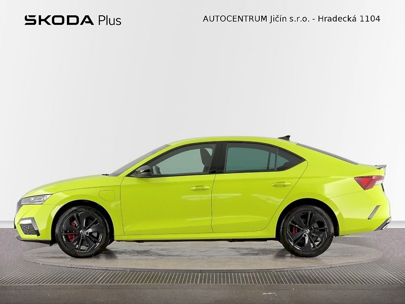 Škoda Octavia (2024) iV DSG 1.4TSI 180kW RS - fotka 3 z 33