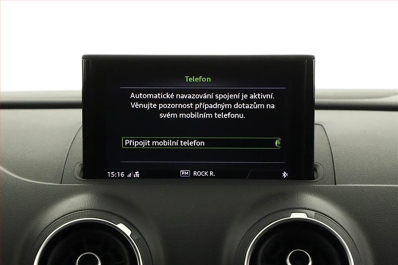 Audi A3 (2017) e-tron, Automat, Navi - fotka 14 z 21