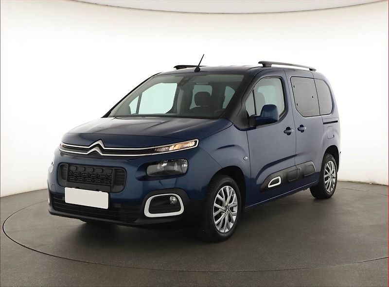 Citroën Berlingo (2019) Live 1.5 BlueHDi, 7Míst, ČR - fotka 2 z 16
