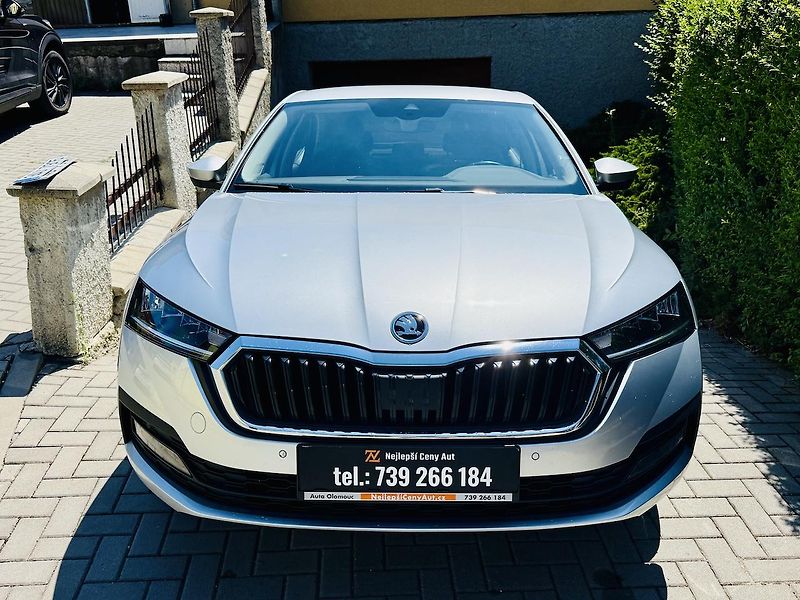 Škoda Octavia (2023) 1,5TSi 96kW DSG G-TEC Koup.ČR - fotka 2 z 15