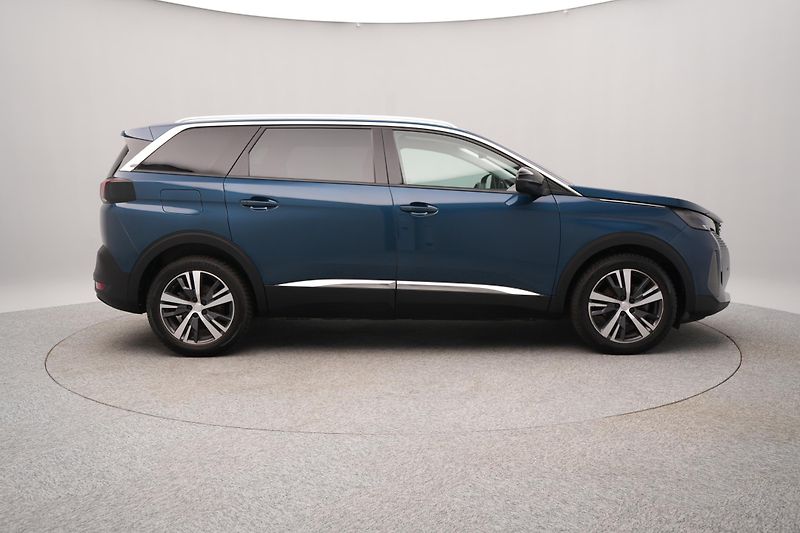 Peugeot 5008 1.5 BlueHDi Allure  CZ 1.maj - fotka 11 z 49