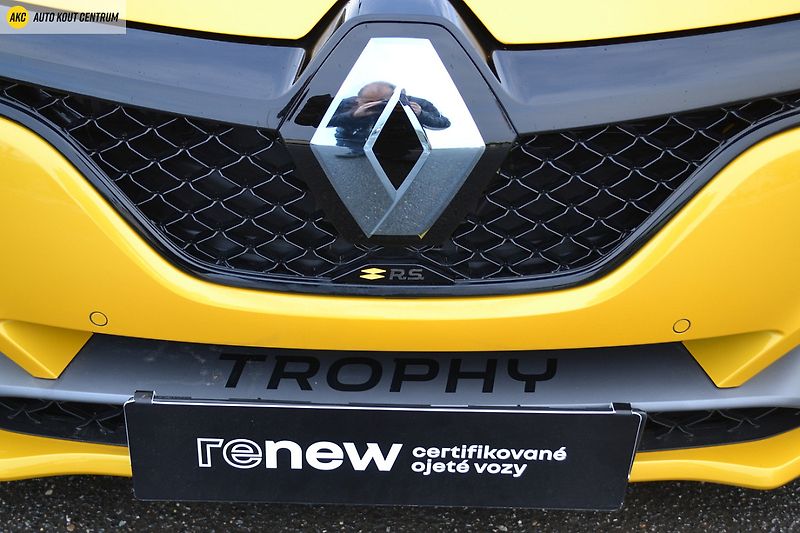 Renault Mégane R.S. TROPHY 1.8TCE 300 EDC - fotka 64 z 67