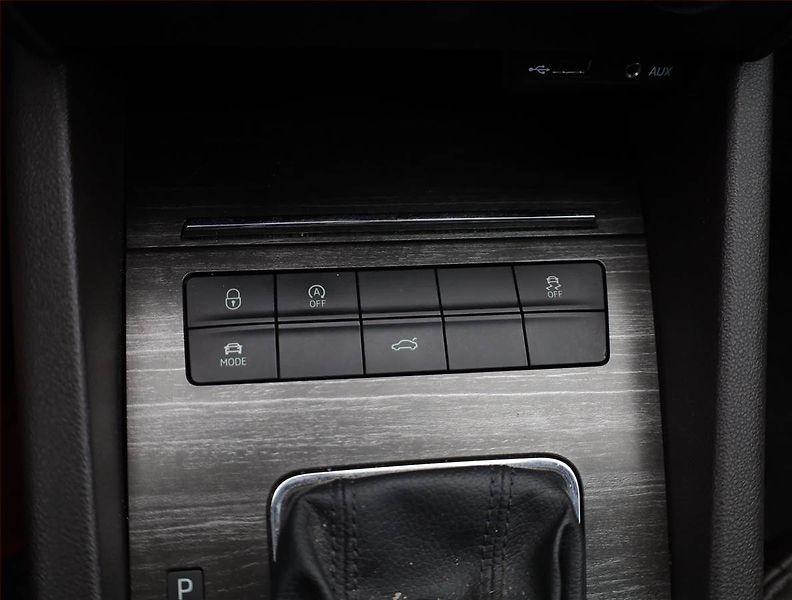 Škoda Octavia (2014) Scout 2.0 TDI, 4X4, Automat - fotka 12 z 21