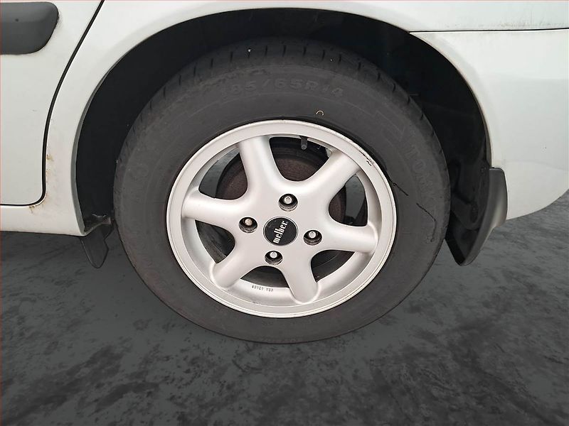 Hyundai Matrix (2010) 1.6, po STK, jezdí výborně - fotka 13 z 14