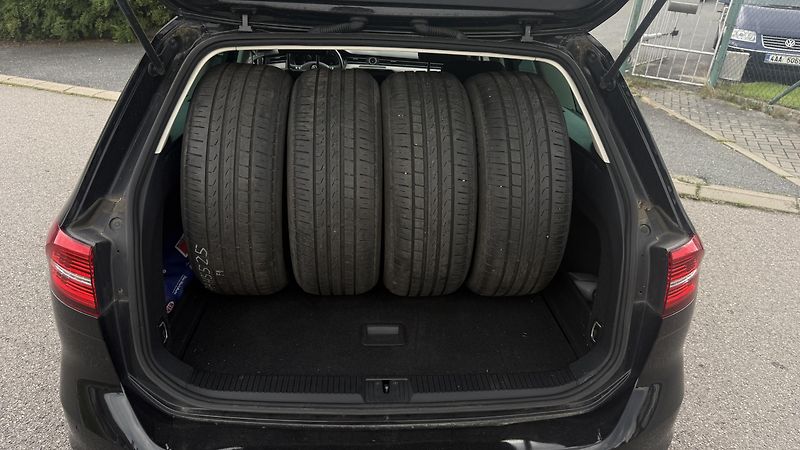 Volkswagen Passat (2018) 2.0 TDI DSG 110KW 144 TIS KM  - fotka 11 z 27