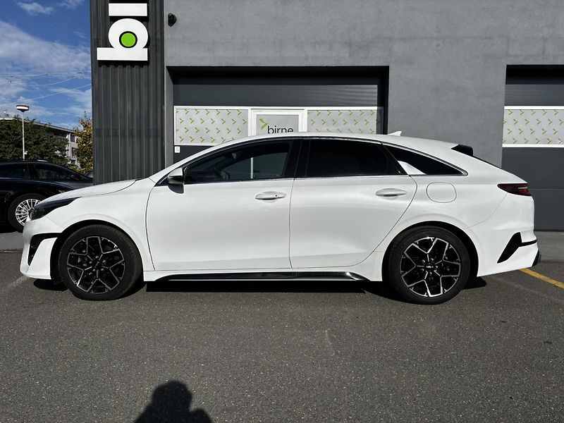 Kia Pro_Ceed (2023) GT-Line Plus 1.5 T-GDI  - fotka 4 z 13