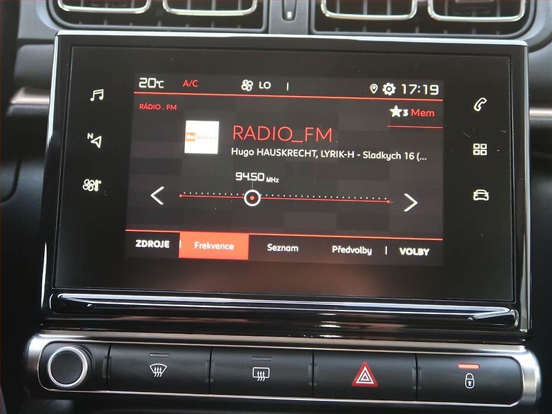 Citroën C3 (2020) 1.2 PureTech, Serv.kniha - fotka 12 z 17