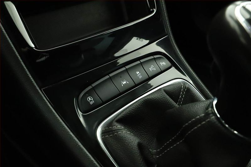 Opel Astra (2022) 1.5 CDTI, Tempomat - fotka 14 z 18
