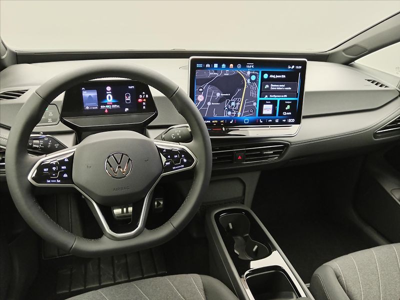 Volkswagen ID.3 (2025) Pro People 150 kW, 59 kWh - fotka 13 z 16