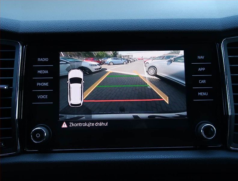 Škoda Kodiaq (2019) Ambition Plus 1.5 TSI - fotka 21 z 22