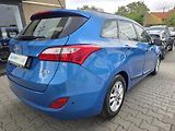 Hyundai i30 1.6-NÍZKÁ SPOTŘEBA- 5l/100km - náhled 8