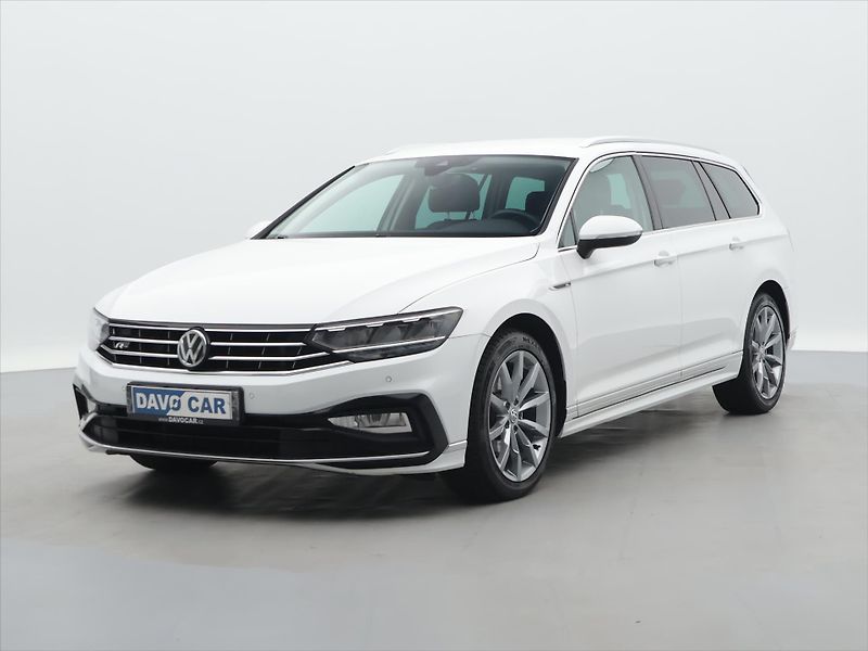 Volkswagen Passat 2,0 TDI 140kW CZ R-line DPH - fotka 3 z 31