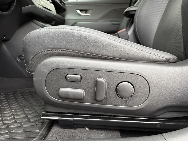 Hyundai Kona Power 65kW  Style Premium TT - fotka 20 z 26