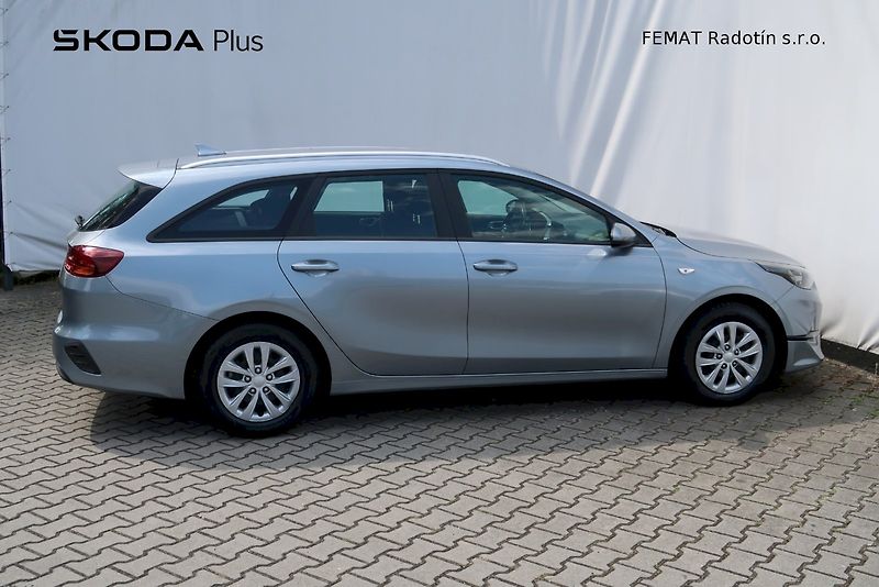 Kia Ceed (2022) Sportswagon 1,0 T-GDI/88 kW - fotka 3 z 30