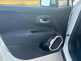 Jeep Renegade (2015) 2.4 AUTOMAT 4x4,SERVISNÍ KNIHA - náhled 21