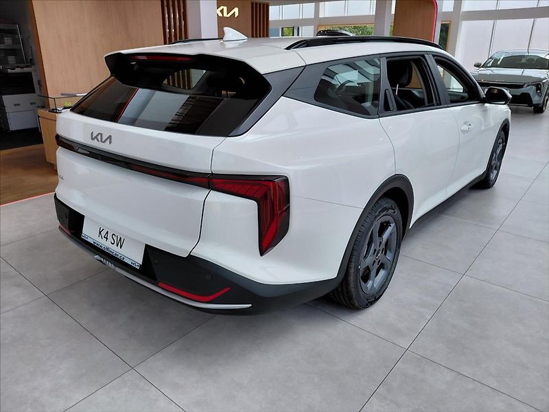 Kia K4 (2026) 1,0   T-GDI SW 7DCT SPIN - fotka 4 z 14