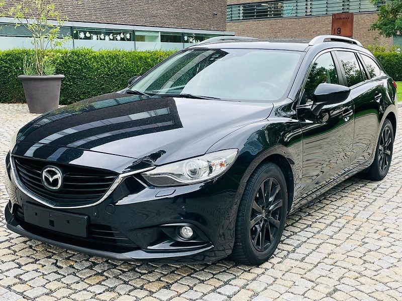 Mazda 6 2.0i MANUÁL SENZORY SERVISKA - fotka 3 z 45