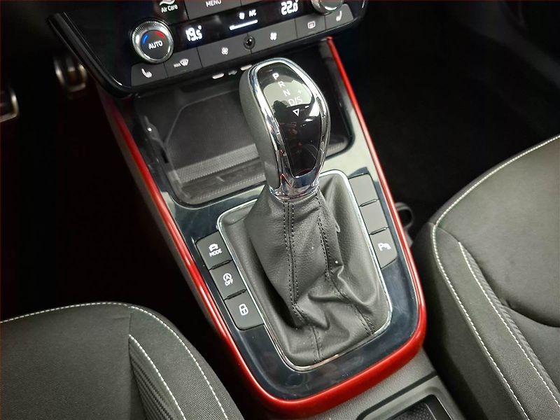 Škoda Fabia (2025) 1.0 TSI, MONTE CARLO, AUTOMAT - fotka 13 z 17