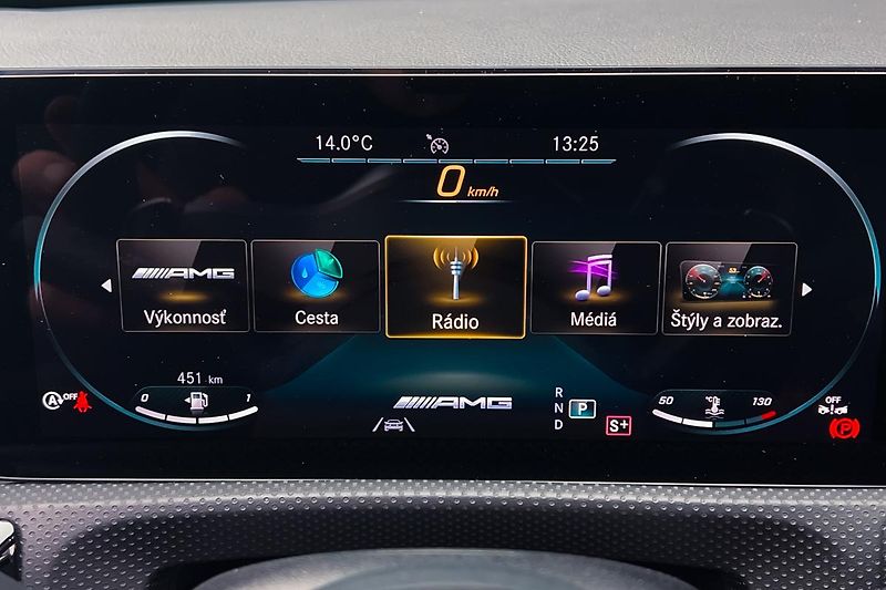 Mercedes-Benz CLA (2022) AMG CLA 45 s 4Matic+ - fotka 58 z 121