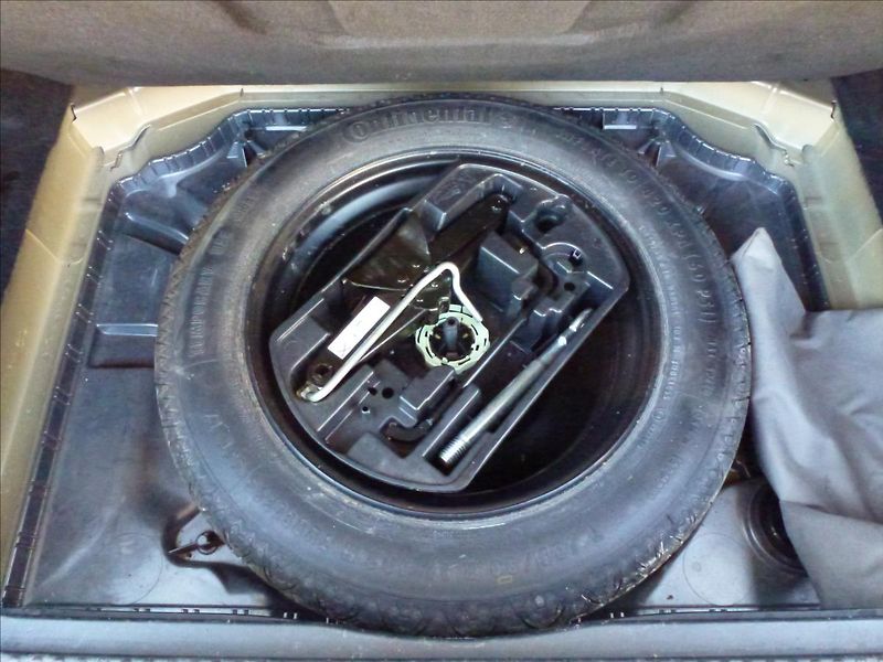 Citroën C4 Picasso 1,2 PureTech 130 6MAN Turbo  S - fotka 21 z 46