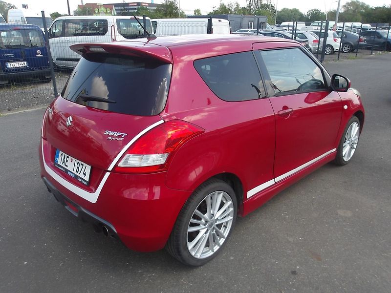 Suzuki Swift 1,6i 100kw SPORT !! - fotka 5 z 29