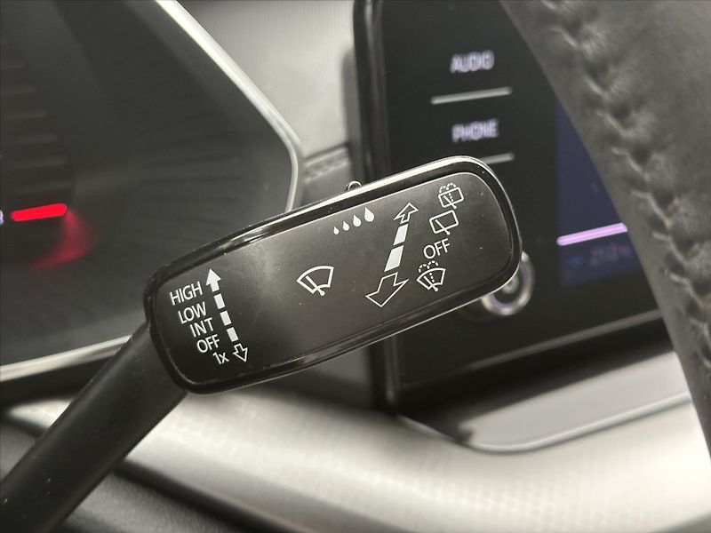 Škoda Octavia 2,0 TDI 85kW CZ 1.Maj LED DPH - fotka 19 z 35