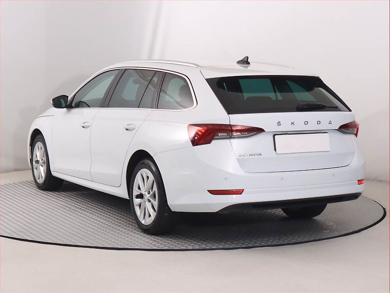 Škoda Octavia (2022) Style 2.0 TDI - fotka 4 z 20